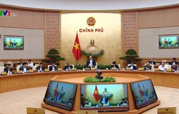 Thủ tướng Nguyễn Xuân Phúc: Hỗ trợ tốt nhất cho sản xuất kinh doanh, dịch vụ