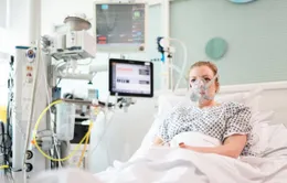 Anh cải tiến Máy thở áp lực dương liên tục (CPAP) để phục vụ điều trị bệnh nhân nặng