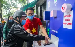 Khai trương cây "ATM thực phẩm miễn phí" đầu tiên tại quận Hoàn Kiếm, Hà Nội