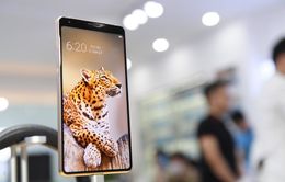 Trên tay Bphone B86 mới ra mắt: Thiết kế viền đều mượt mà "không tì vết"