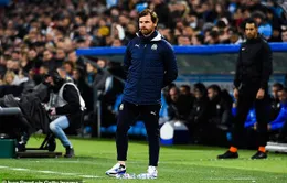 Andre Villas-Boas trên đường rời khỏi Marseille