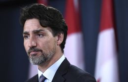 Canada cấm bán vũ khí quân dụng