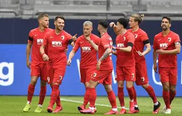 Schalke 04 0-3 Augsburg: Augsburg ngắt mạch trận không thắng