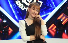 MC Ngô Kiến Huy bắt chước Vũ Hà làm con nít khi chơi gameshow