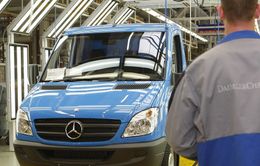 Đức yêu cầu hãng Daimler thu hồi thêm 170.000 xe động cơ diesel