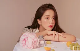 Jisoo (BLACKPINK) khoe vẻ đẹp trong trẻo trước thềm tái xuất