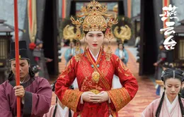 Đường Yên lần đầu lộ diện trên mạng xã hội sau sinh con