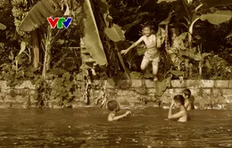 Chơi khăng gẫy răng cửa, chơi gụ bục tivi: Tuổi thơ dữ dội của trẻ em nông thôn xưa