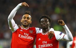 Bukayo Saka tỏa sáng, tiết lộ lời khuyên hữu ích từ Aubameyang