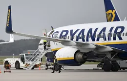 Máy bay Ryanair hạ cánh khẩn cấp do đe dọa đánh bom