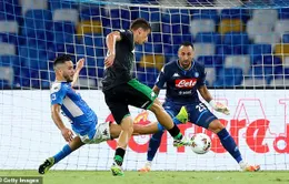 Napoli 2-0 Sassuolo: 3 lần bị từ chối bàn thắng, Sassuolo trắng tay trên sân của Napoli