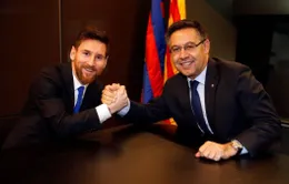 Chủ tịch Barcelona sẵn sàng từ chức để giữ chân Messi