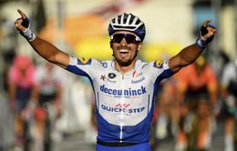 Julian Alaphilippe về nhất chặng 2 Tour de France 2020, áo vàng đổi chủ