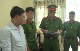 Tham ô hơn 1 tỷ đồng, một kế toán trường học bị bắt giữ