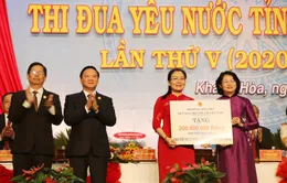 Phó Chủ tịch nước biểu dương kết quả phong trào thi đua của tỉnh Khánh Hòa
