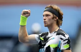 Andrey Rublev giành quyền vào chung kết Hamburg mở rộng