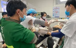 (Cập nhật) Vụ rơi thang thi công ở Nghệ An: 3 người tử vong, UBND tỉnh chỉ đạo dồn toàn lực cứu các công nhân bị thương