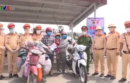 Về quê an toàn cùng công an thành phố Đà Nẵng