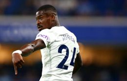 Serge Aurier chuẩn bị gia nhập Villarreal