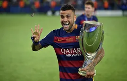 Barcelona để ngỏ khả năng tái ngộ Dani Alves