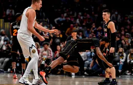 NBA ra án phạt sau vụ xô xát giữa Nikola Jokic và Markieff Morris
