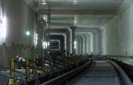 TP Hồ Chí Minh: Lắp đoạn ray cuối cùng của dự án Metro số 1