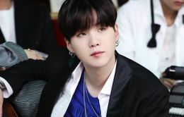 Suga (BTS) nhiễm COVID-19