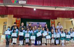 "Tết ấm cho em" đến với hơn 2.000 học sinh vùng cao tỉnh Tuyên Quang