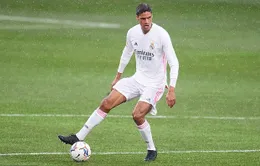 Real Madrid ra tối hậu thư cho Raphael Varane