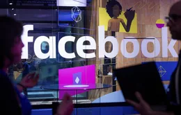 Facebook ký hợp đồng với 3 hãng truyền thông Australia