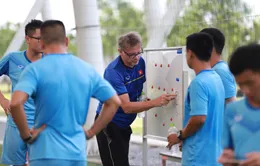 HLV Philippe Troussier công bố danh sách 34 cầu thủ ĐT U18 Việt Nam tập trung đợt 1/2021