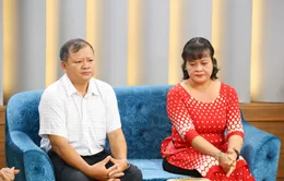 Đôi vợ chồng giúp con bị bại não vượt qua số phận một cách kỳ diệu