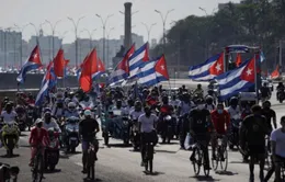 Tuần hành kêu gọi Mỹ dỡ bỏ cấm vận Cuba