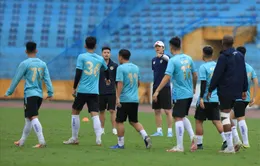 CLB Hà Nội - Topenland Bình Định: Chờ màn ra mắt của tân HLV Park Choong-kyun (19h15 ngày 28/4)
