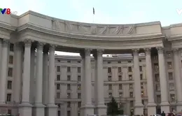 Ucraina trả đũa, trục xuất nhân viên lãnh sự Nga