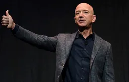 Jeff Bezos bán gần 2 tỷ USD cổ phiếu Amazon