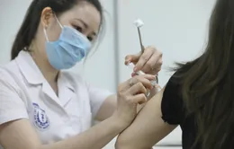 Hỗ trợ hơn 8,8 tỷ đồng thử nghiệm lâm sàng vaccine Covivac