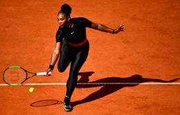 Vòng 2 Pháp mở rộng: Serena Williams, Azarenka thẳng tiến