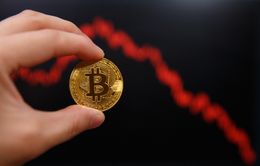 Bitcoin rớt giá mạnh