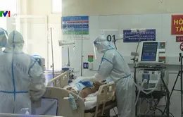 Cuộc chiến chống dịch cam go: Cả nước chung sức, đồng lòng đẩy lùi COVID-19