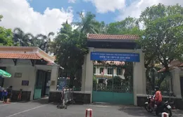 1 thí sinh ở TP Hồ Chí Minh ngất trong phòng thi, test nhanh dương tính với COVID-19