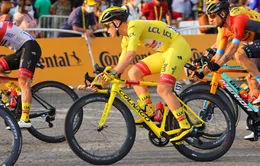 Tour de France 2021 chặng 12: Tadej Pogacar vẫn giữ áo vàng chung cuộc