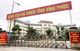 Khởi tố bệnh nhân COVID-19 trèo rào, bỏ trốn khỏi bệnh viện dã chiến