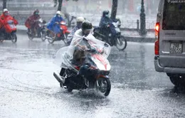 Khu vực đồng bằng Bắc Bộ và Thanh Hóa có nơi mưa to và dông, đề phòng thời tiết nguy hiểm