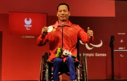 Lê Văn Công giành HCB Paralympic Tokyo 2020 nội dung cử tạ hạng cân dưới 49kg