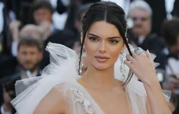 Thương hiệu Ý kiện Kendall Jenner vì vi phạm hợp đồng người mẫu