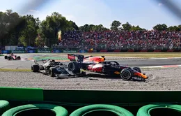 Max Verstappen bị trừ 3 bậc tại vạch xuất phát GP Nga