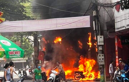 Vĩnh Phúc: Nghi vấn một người đàn ông ném bom xăng vào nhà chủ nợ