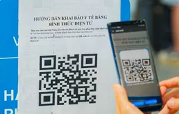 Người dân Hà Nội đã dần quen với quét mã QR