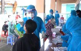 Bình Dương: Hoàn thành việc lấy mẫu xét nghiệm diện rộng trước ngày 15/9